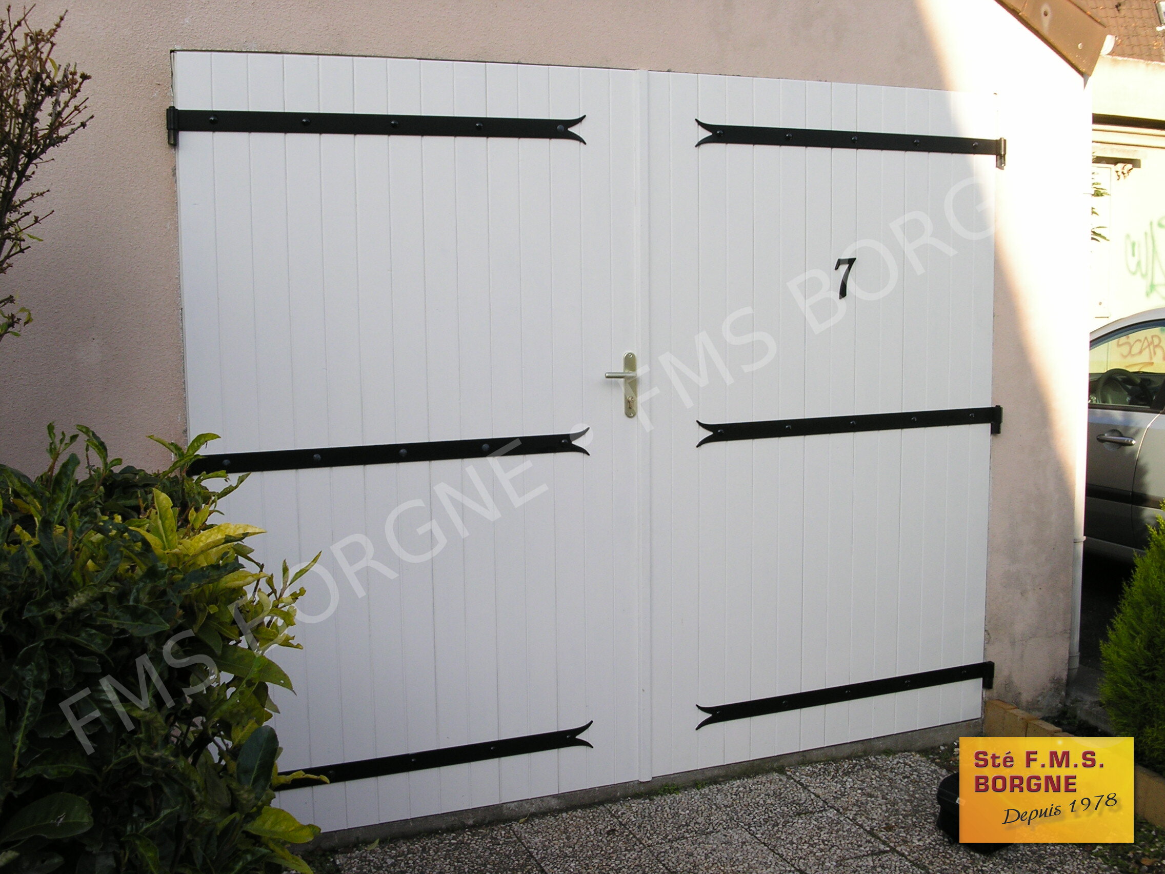 PORTES-DE-GARAGE-BATTANTES-BOIS-0005