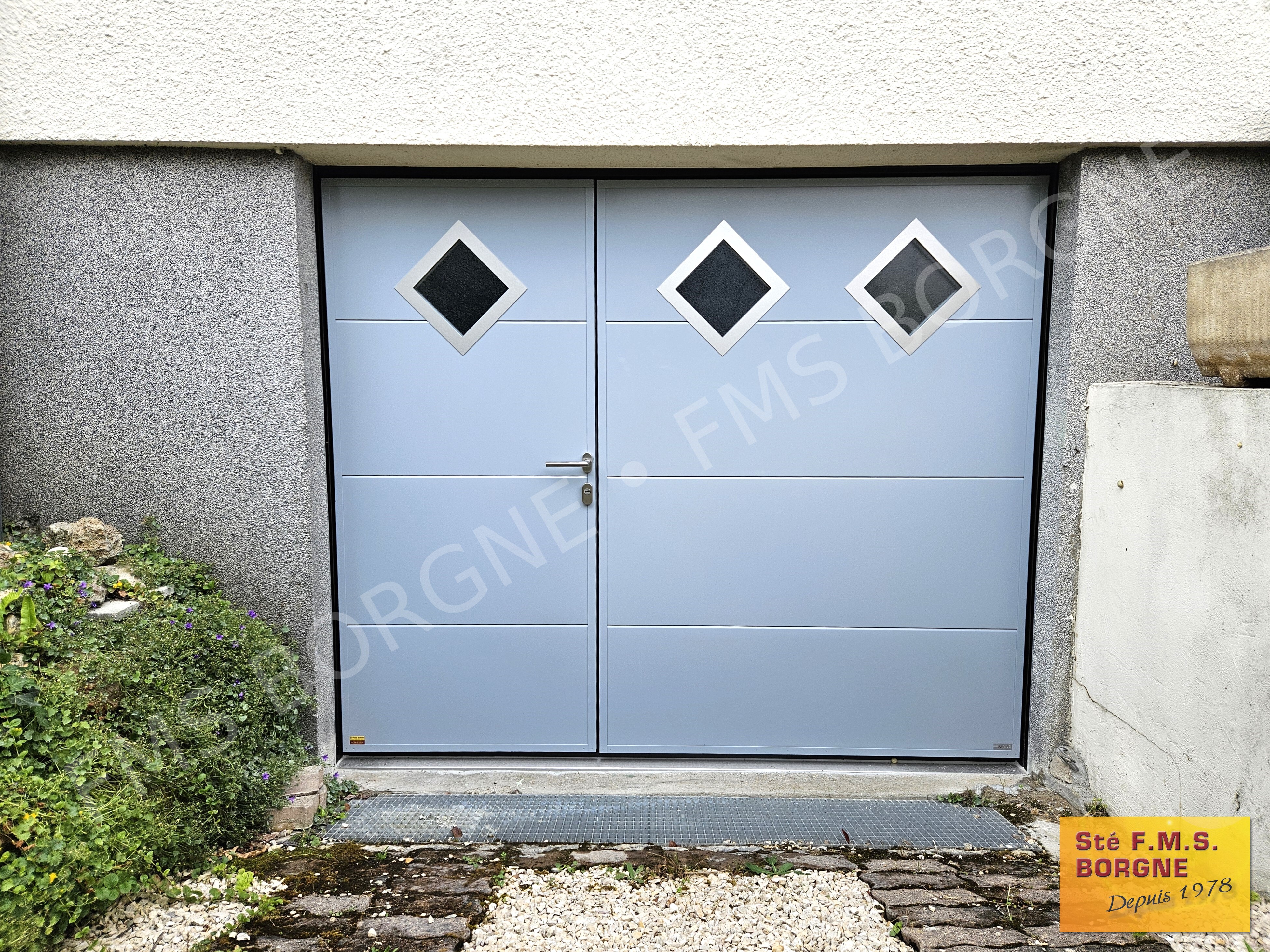 PORTES-DE-GARAGE-BATTANTES-METAL-0002