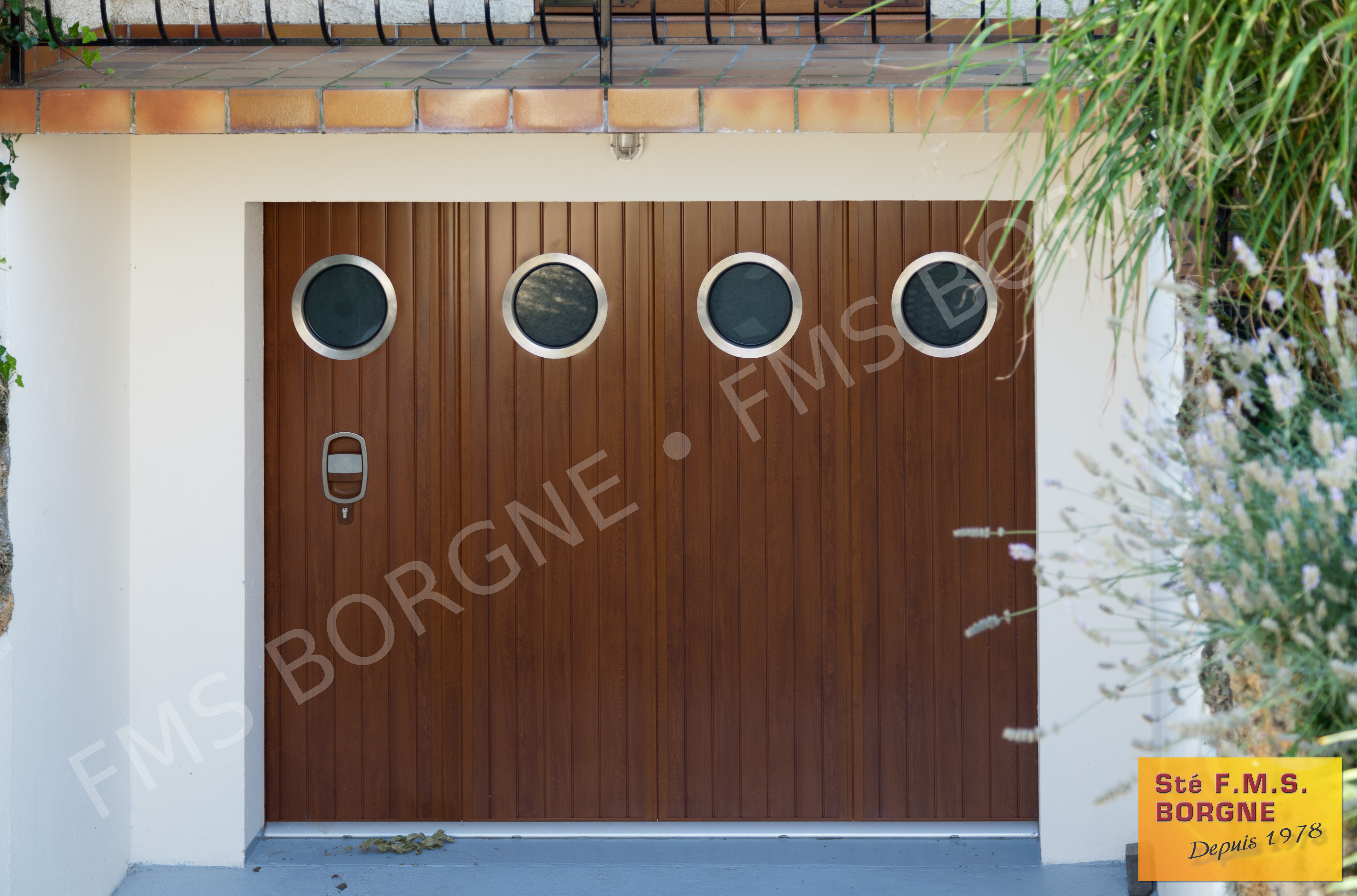 PORTES-DE-GARAGE-DEPLACEMENT-LATTERAL-0001