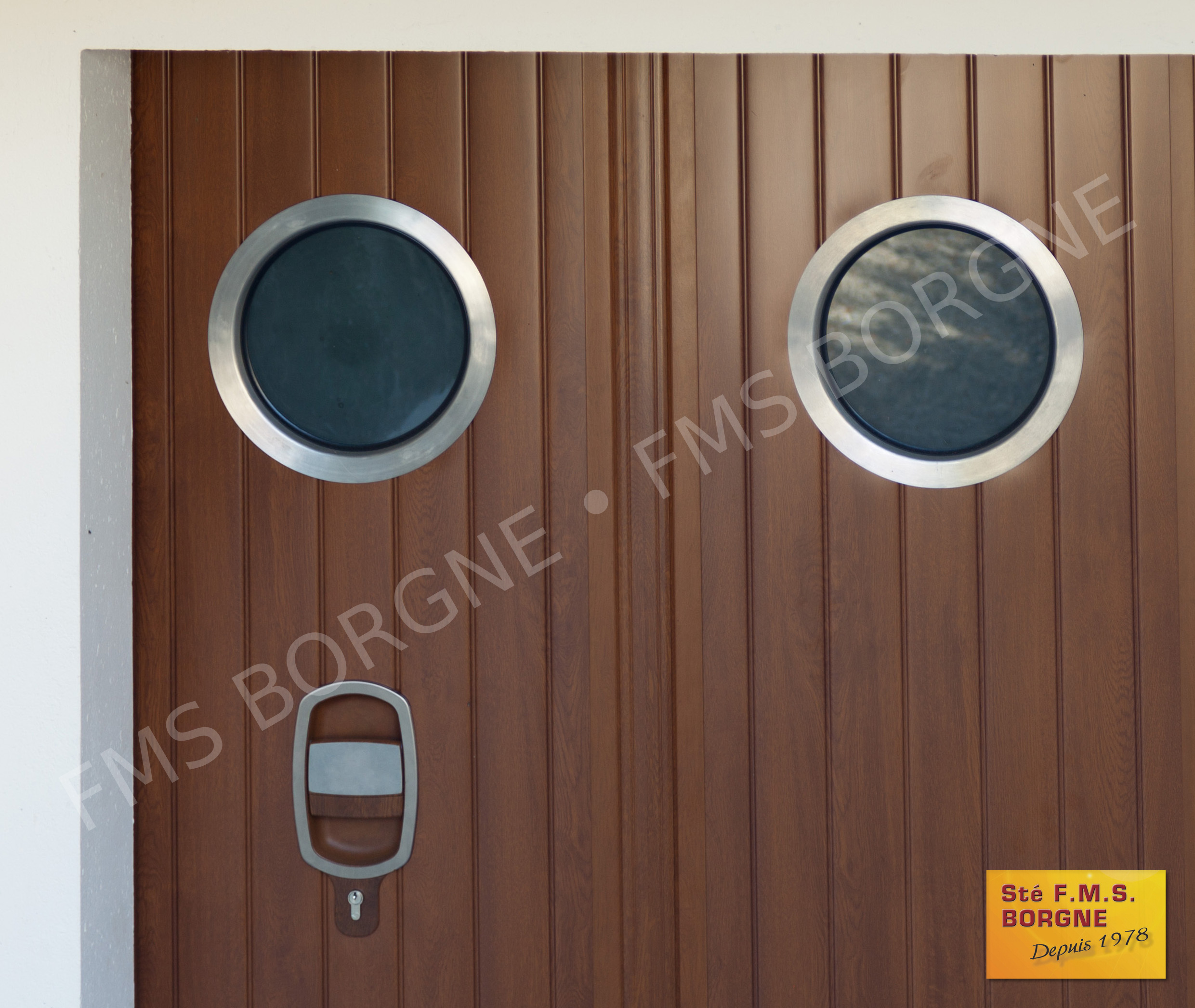 PORTES-DE-GARAGE-DEPLACEMENT-LATTERAL-0002