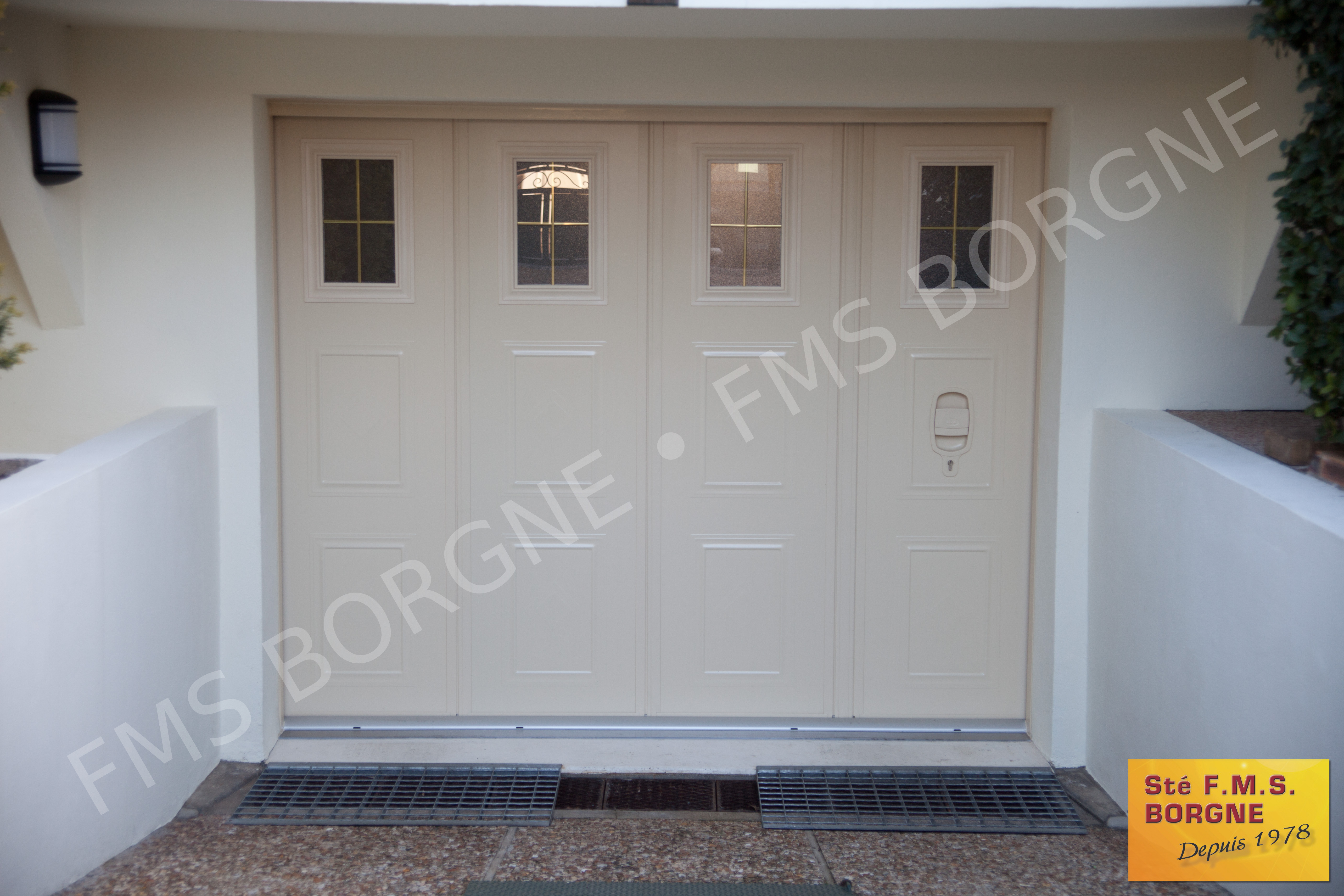 PORTES-DE-GARAGE-DEPLACEMENT-LATTERAL-0005
