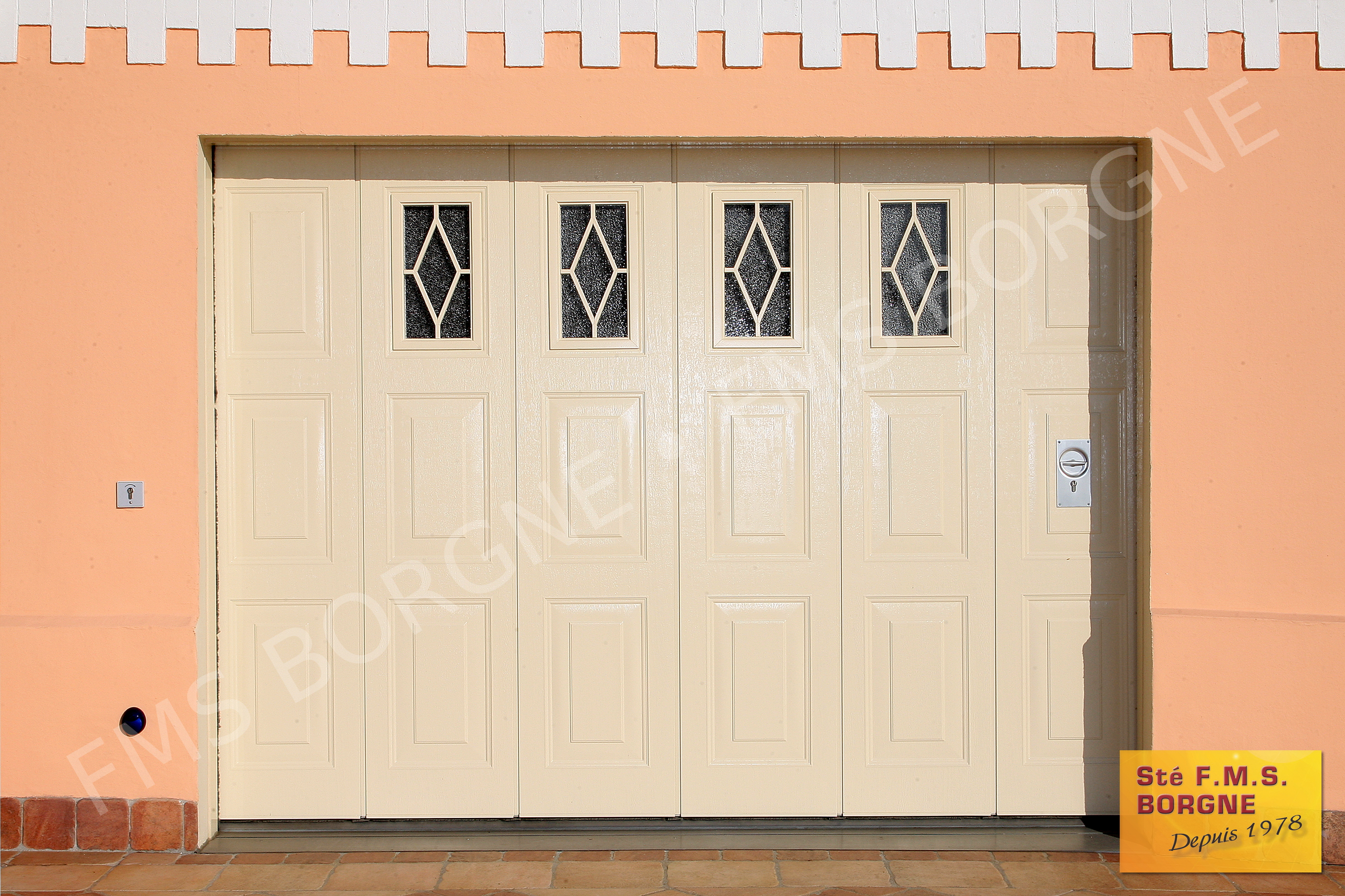 PORTES-DE-GARAGE-DEPLACEMENT-LATTERAL-0013