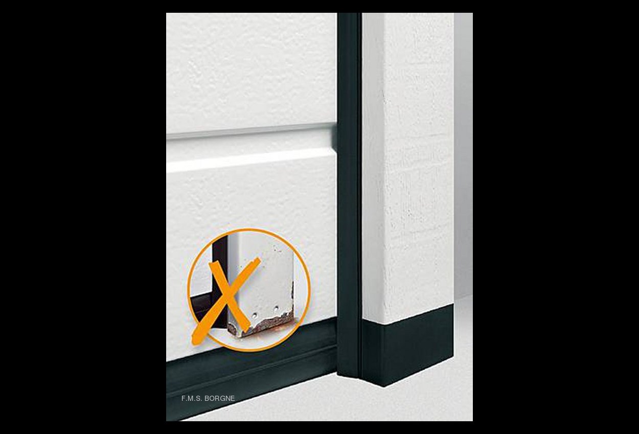 PORTES-DE-GARAGE-SECTIONNELLES-0005
