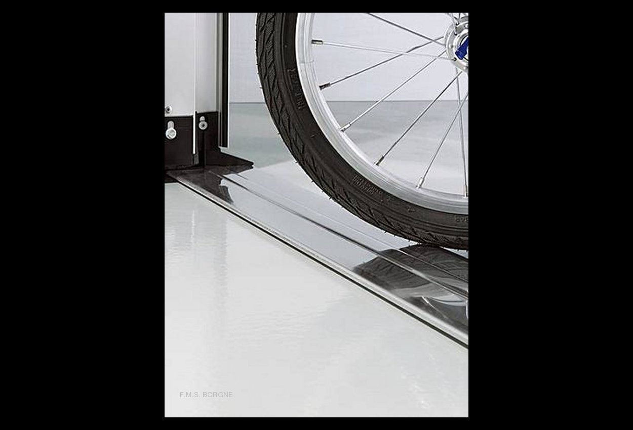 PORTES-DE-GARAGE-SECTIONNELLES-0007