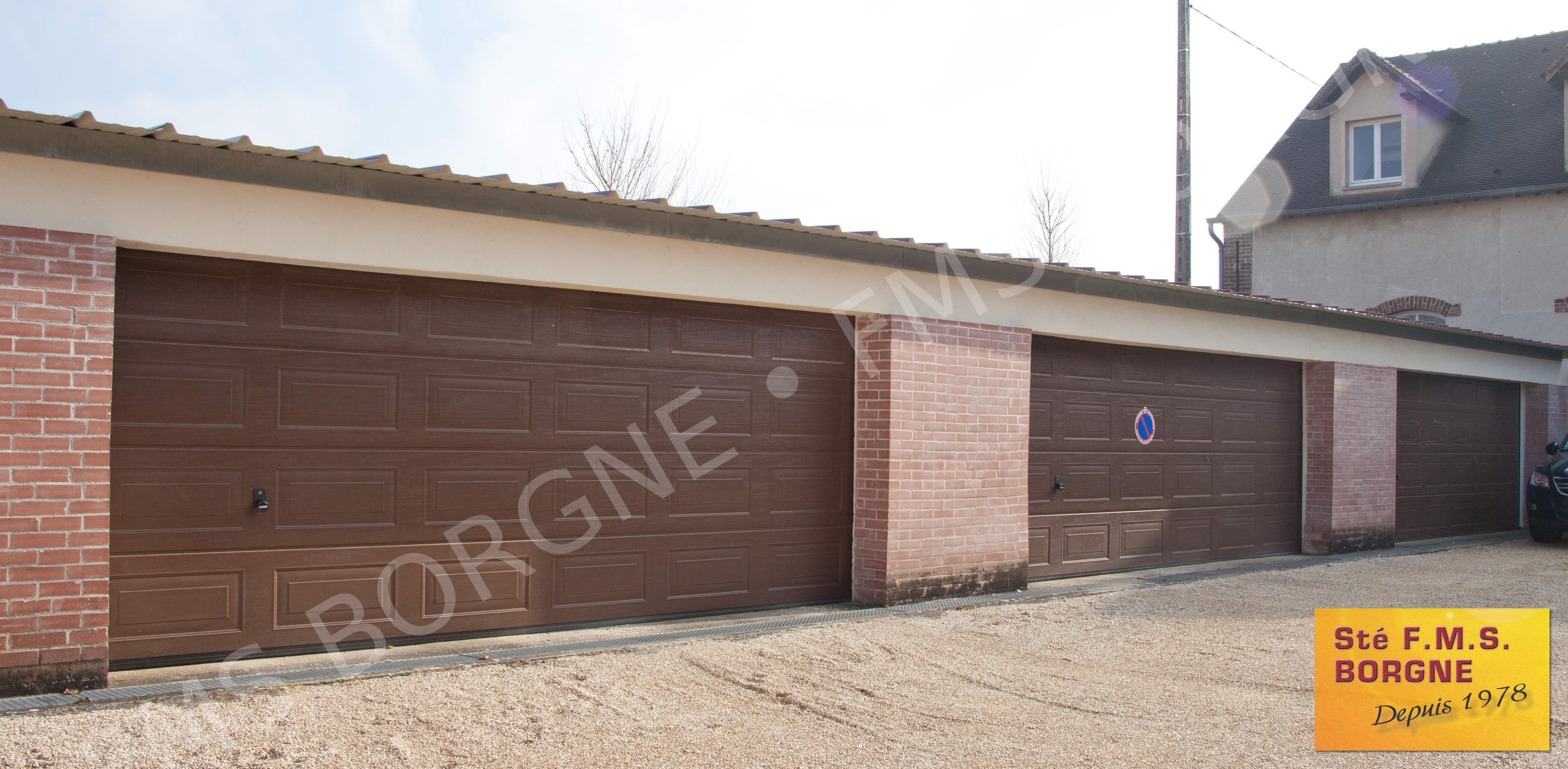 PORTES-DE-GARAGE-SECTIONNELLES-0029
