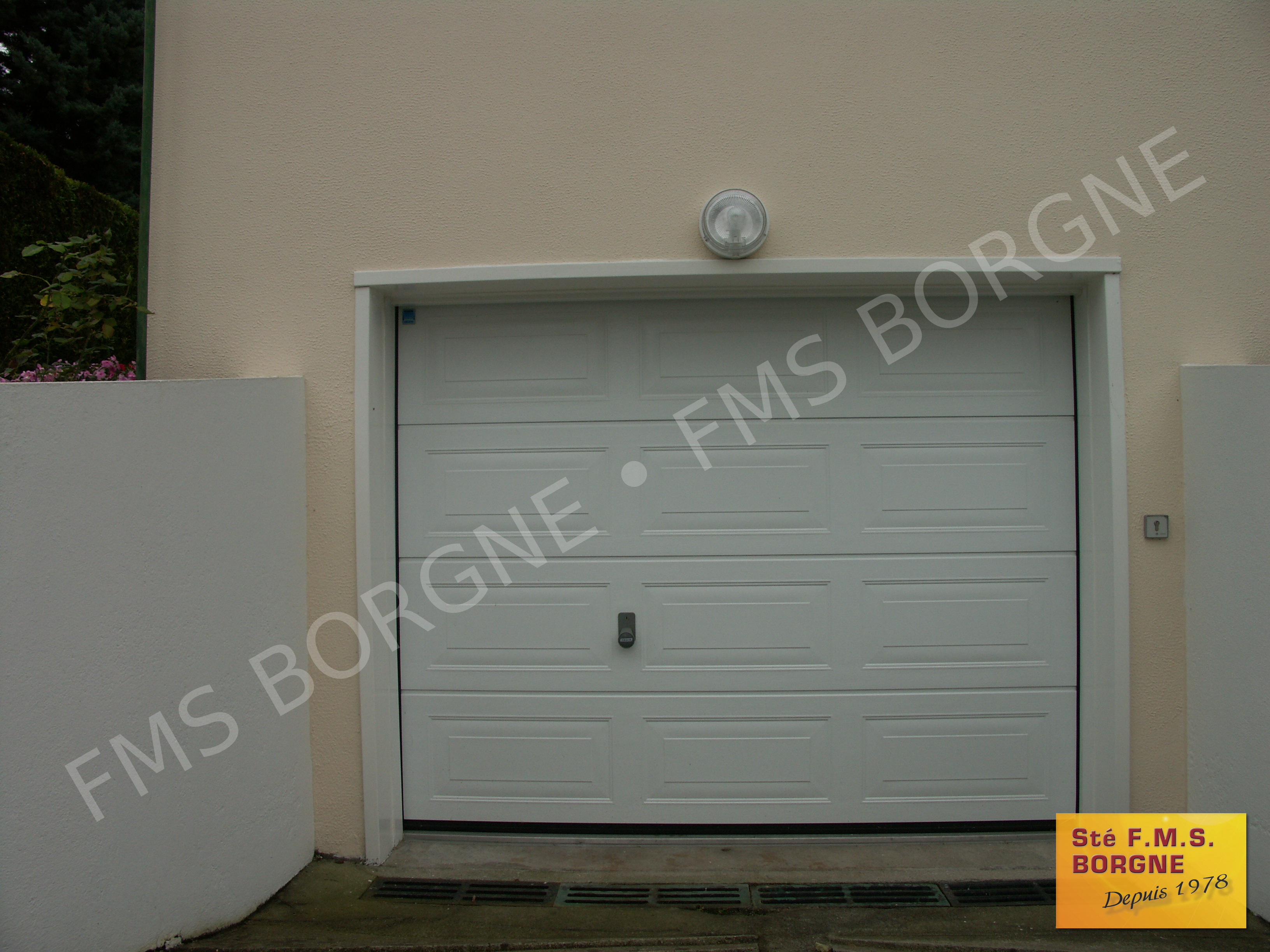 PORTES-DE-GARAGE-SECTIONNELLES-0042