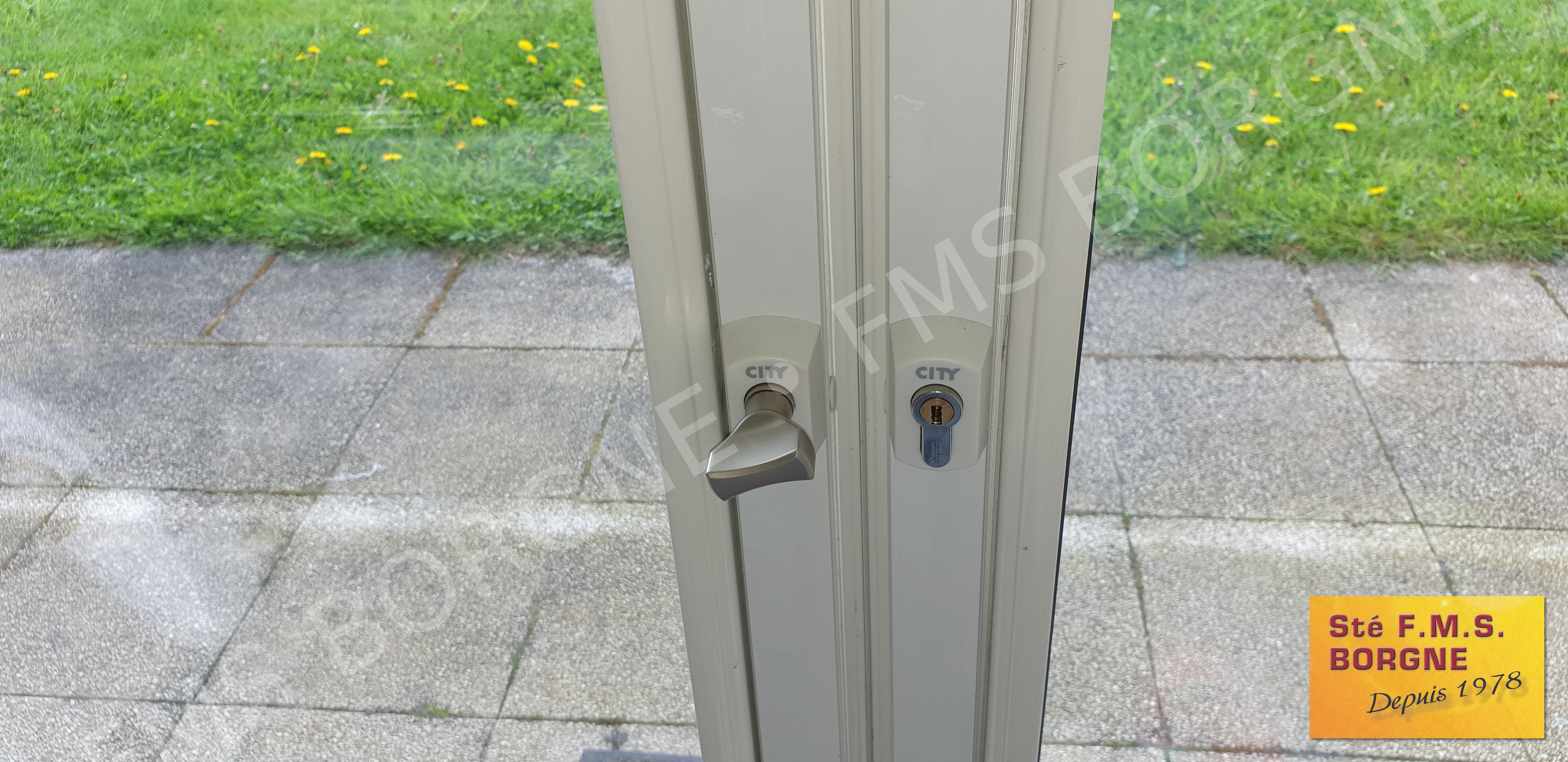 CREMONES-POUR-MENUISERIES-COULISSANTES-0002