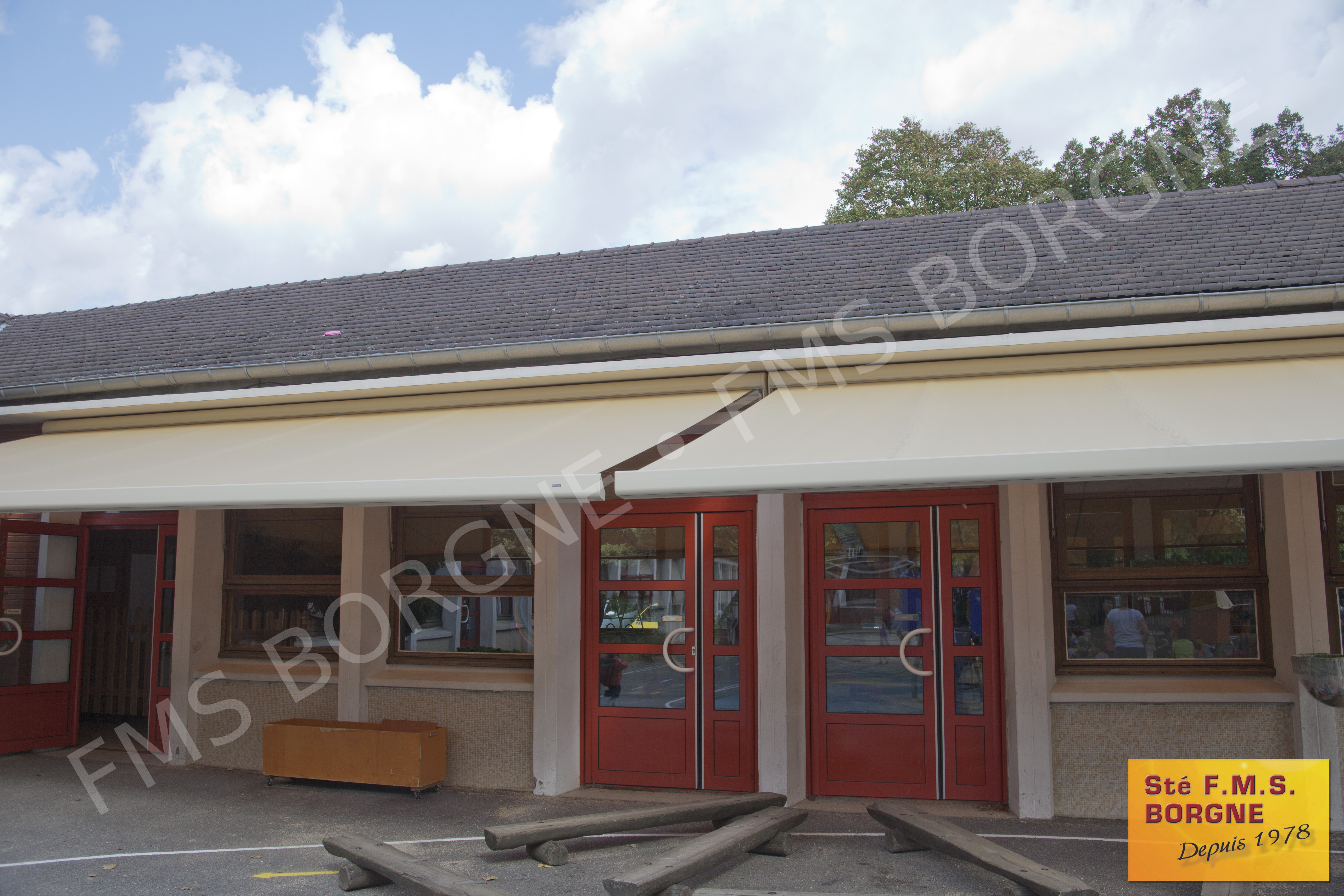 STORES-BANNE-POUR-LES-PROSFESSIONNELS-0002