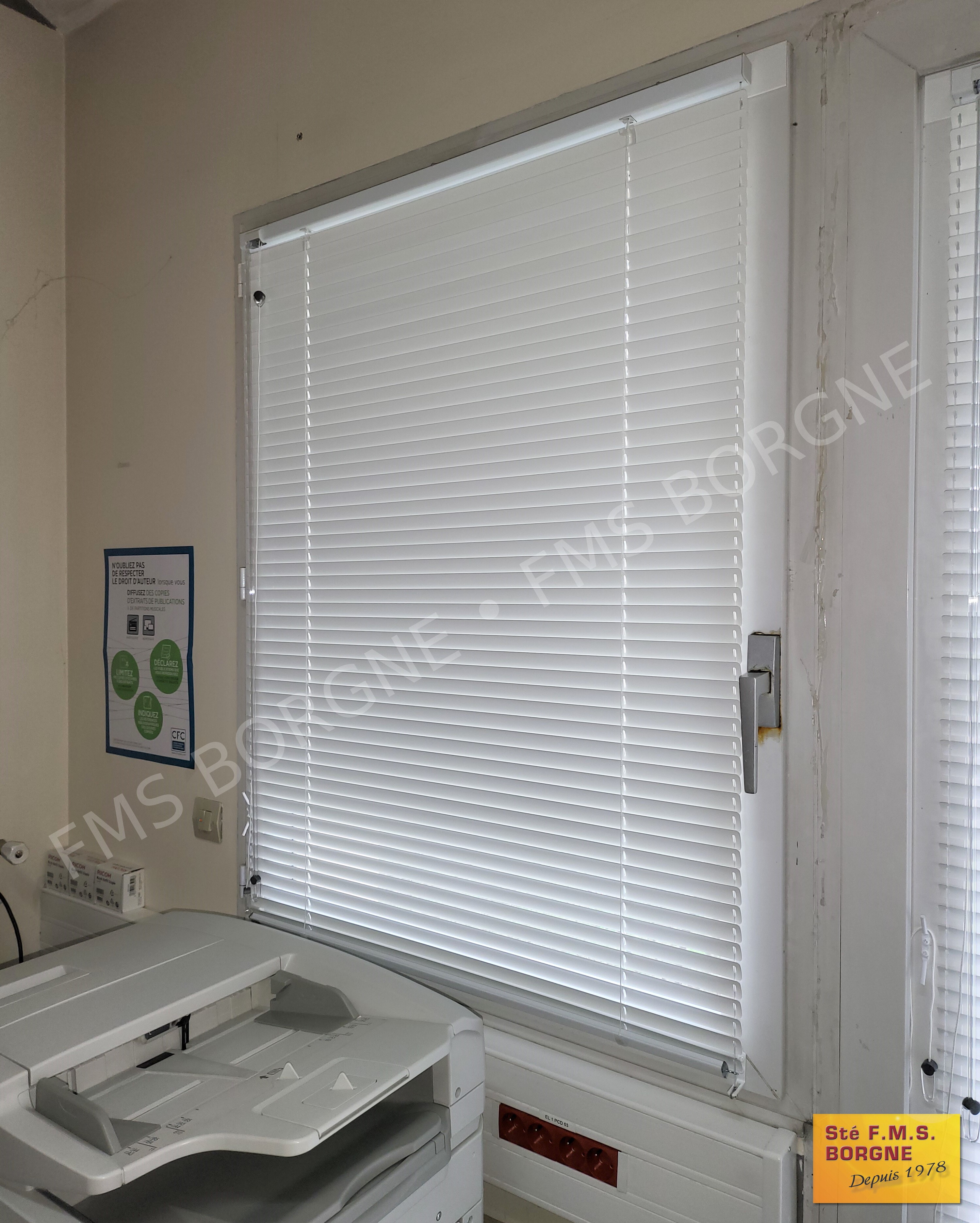 STORES-INTERIEURS-VENITIENS-0004