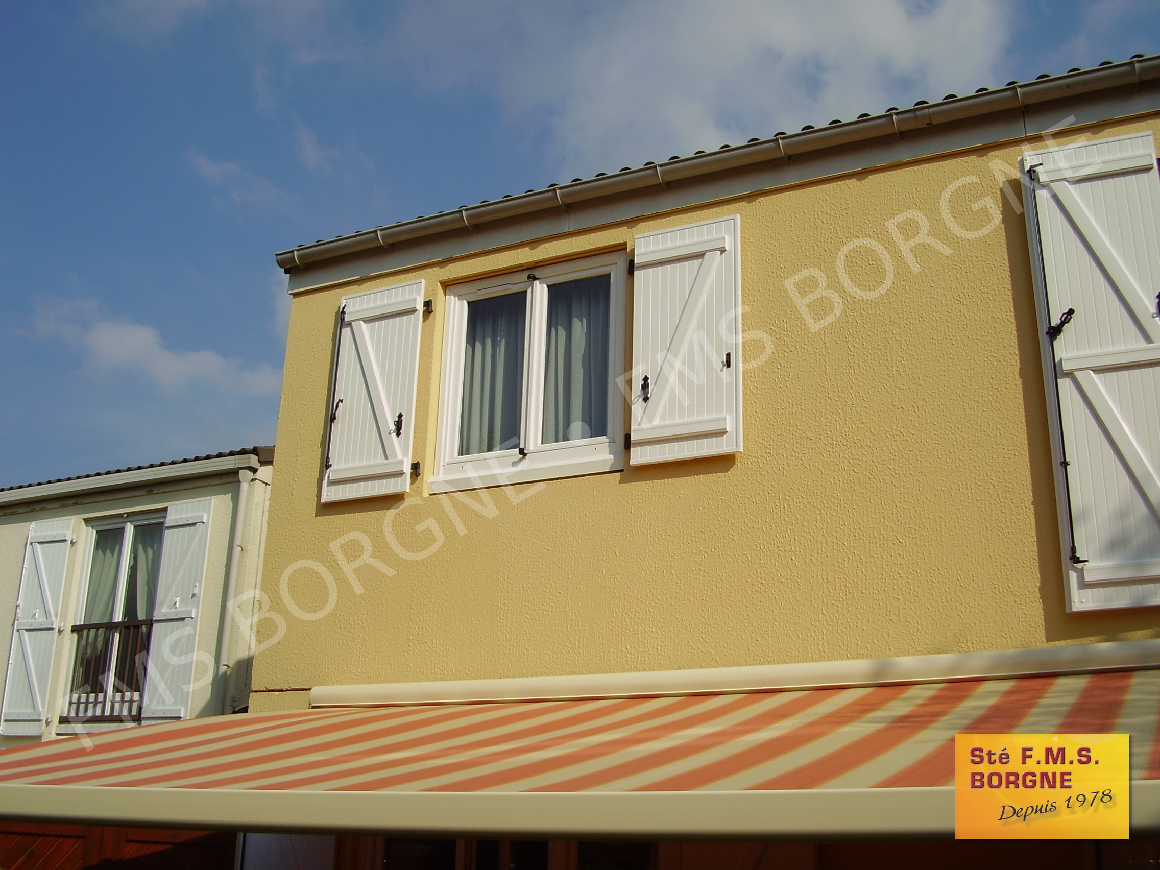 VOLETS-BATTANTS-PVC-0006